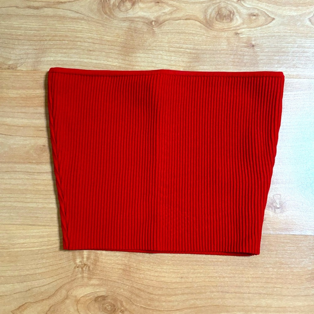 Aritzia Babaton Sculpt Knit Tube Top
